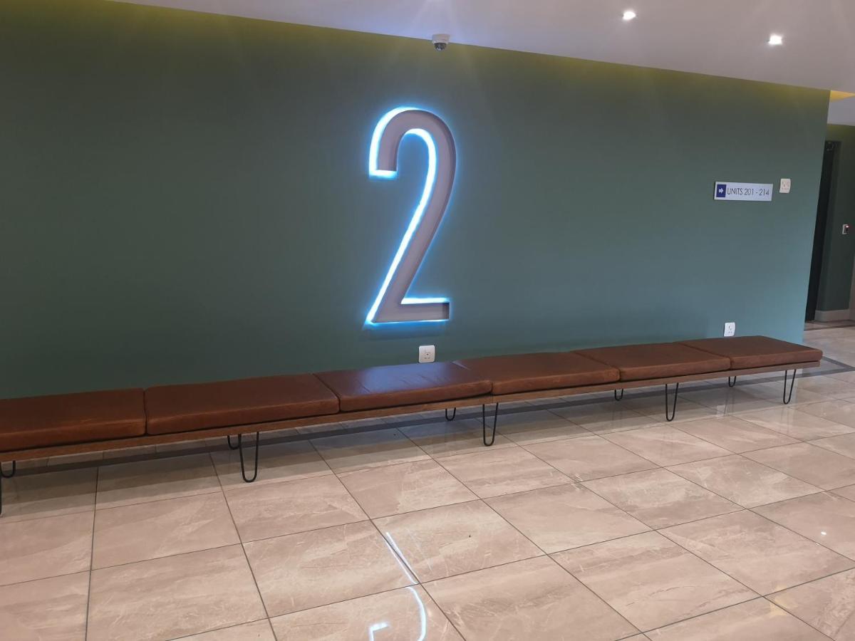 The Regency - Cosy Private Hotel Apartment - Unit 219 Pretoria-Noord Zewnętrze zdjęcie