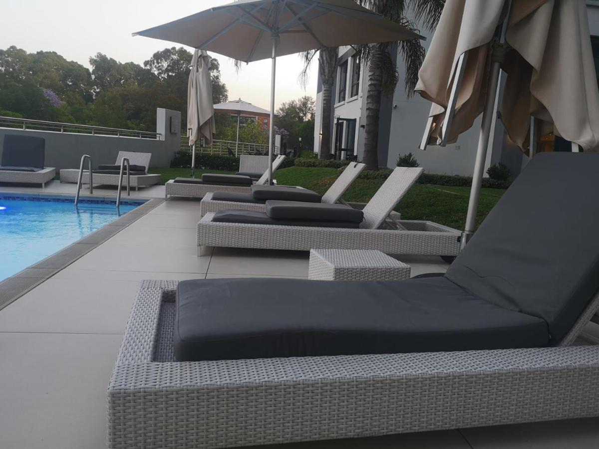 The Regency - Cosy Private Hotel Apartment - Unit 219 Pretoria-Noord Zewnętrze zdjęcie